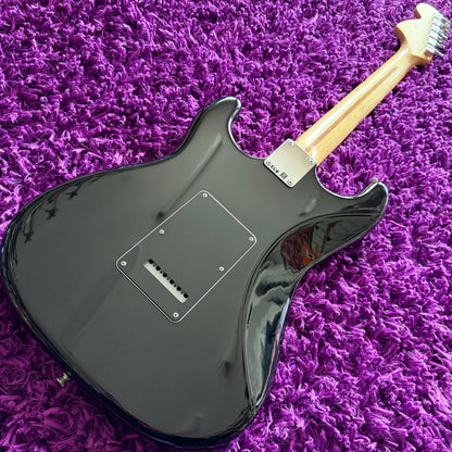 2018 Fender American Special Stratocaster HSS Black, Maple Neck (Made in USA)