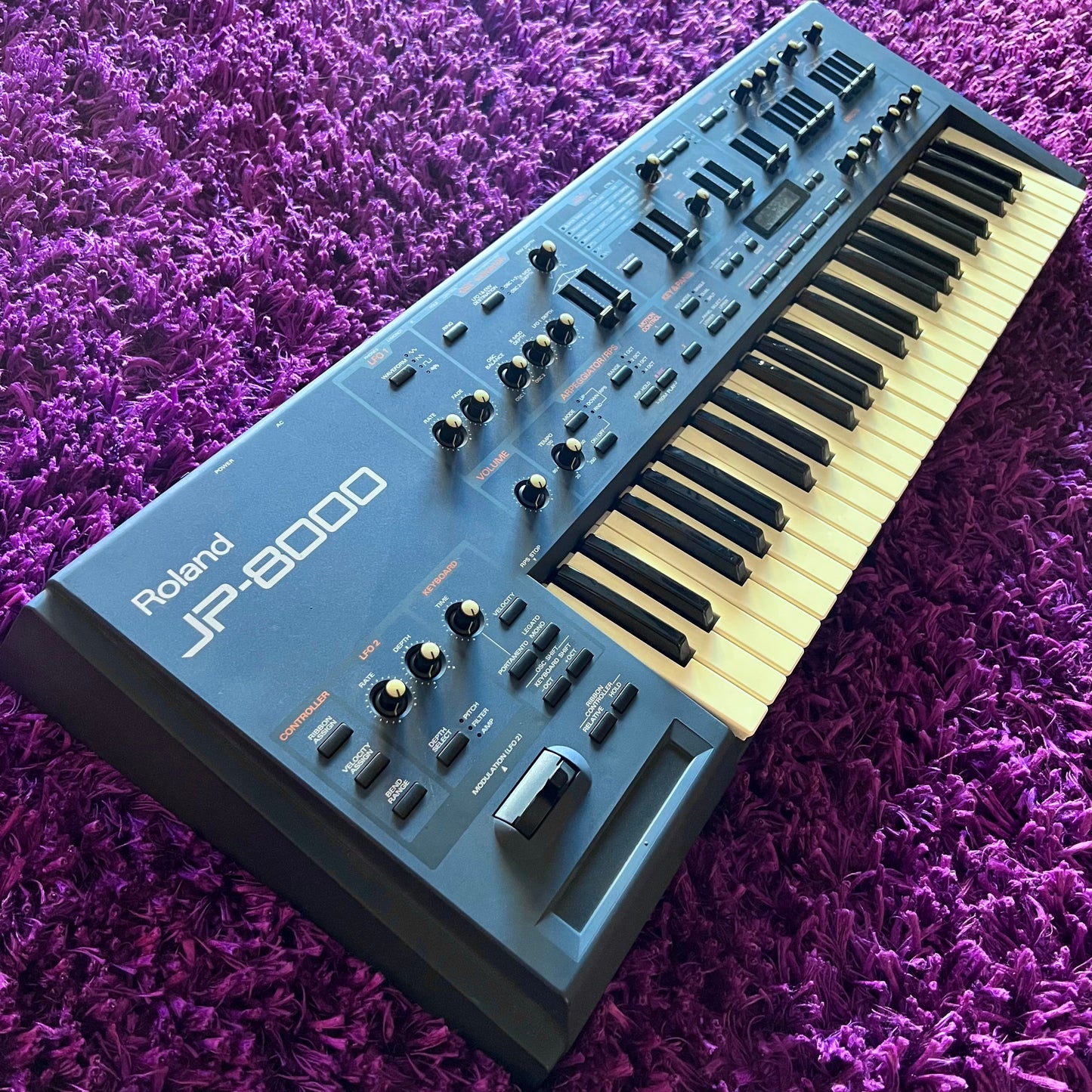 Late 1990s Roland JP-8000 Polyphonic Analog Modelling Synthesizer (Factory 240V)