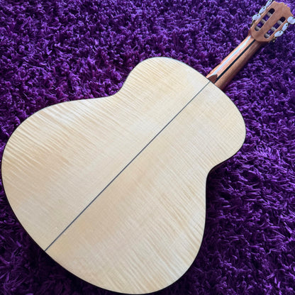 2020s Admira F4 Solid-Top Classical Guitar Flamenco (Made in Spain)
