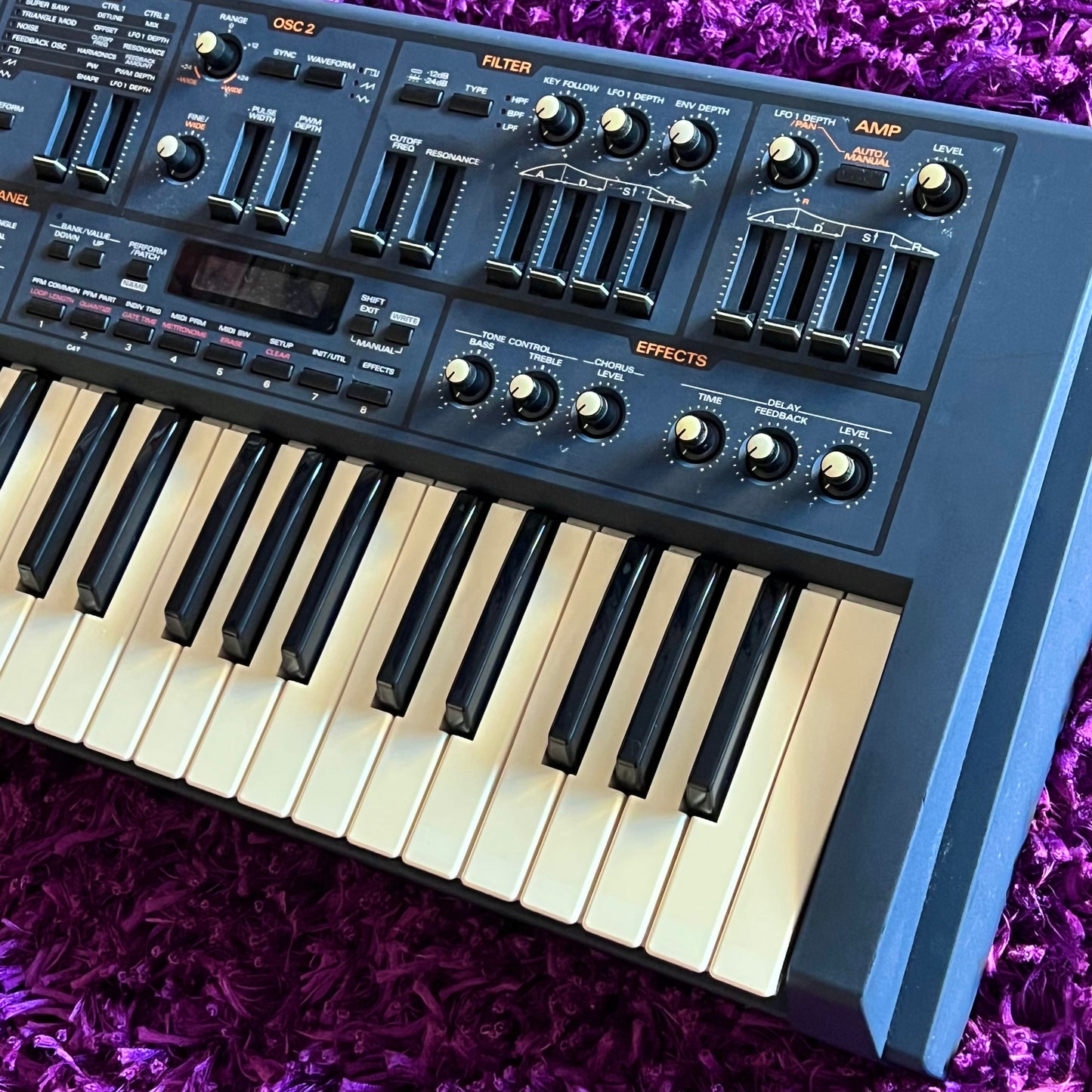 Late 1990s Roland JP-8000 Polyphonic Analog Modelling Synthesizer (Factory 240V)