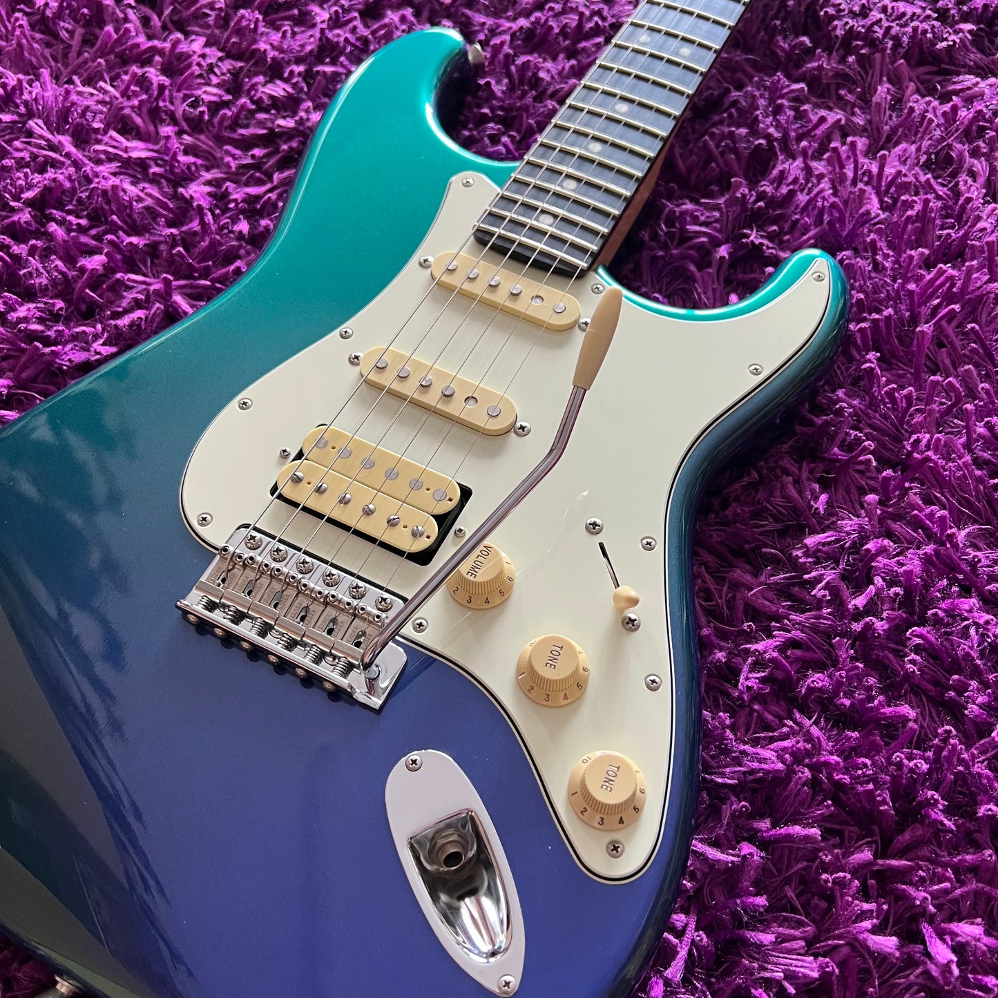 2010-11 Fender Japan Stratocaster STR-VC BTP (Blue To Purple) Colour Shifting Finish (MIJ)