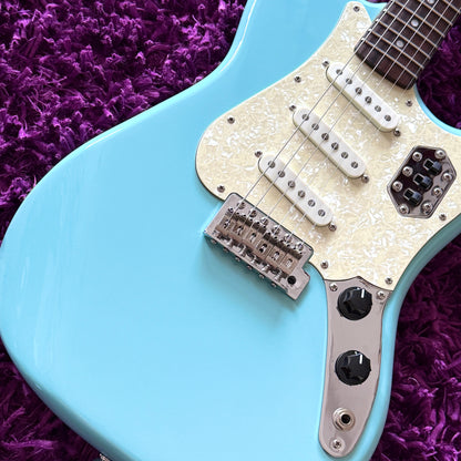 2020 Squier Paranormal Series Cyclone Daphne Blue
