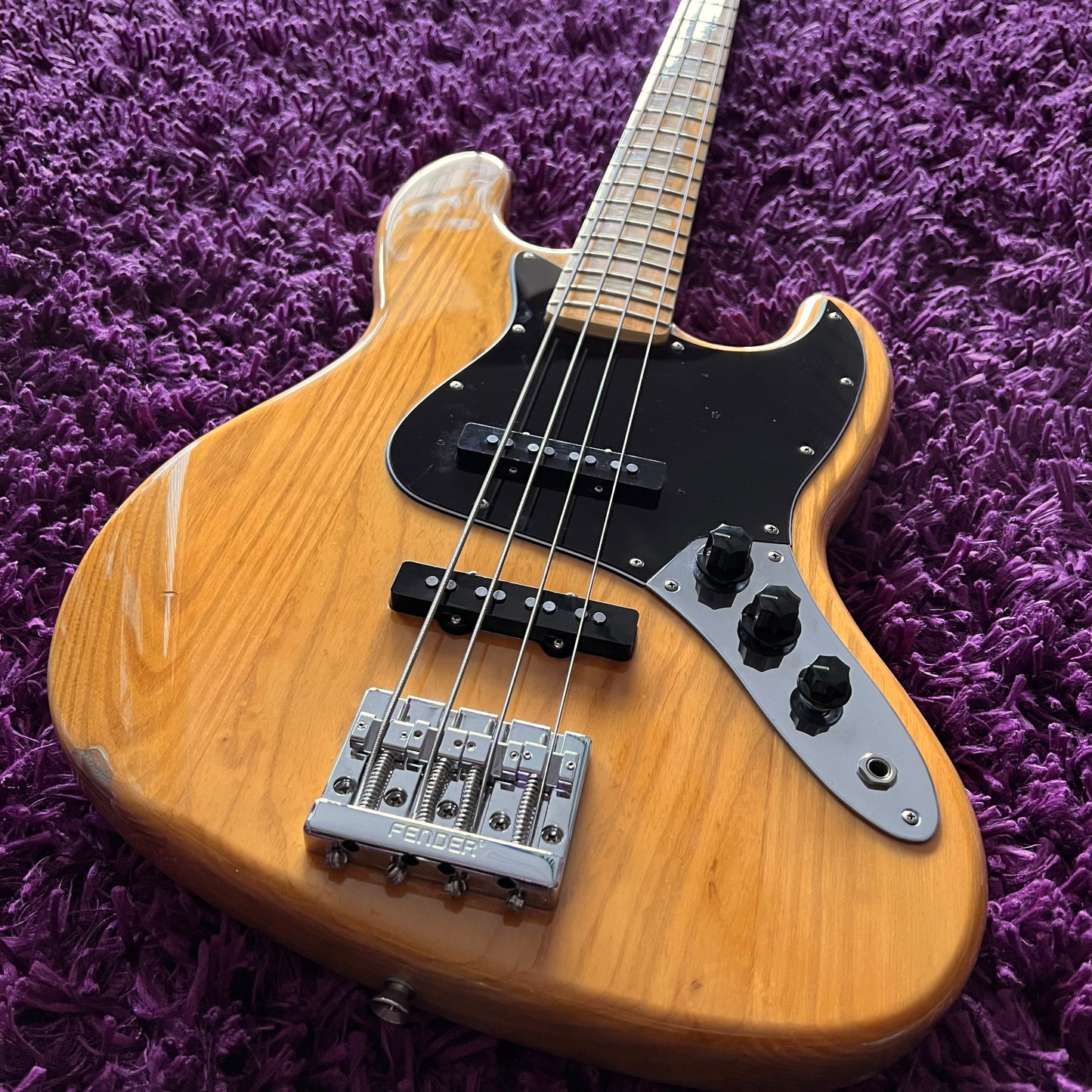 1999-02 Fender '75 Reissue Jazz Bass JB-75-US Natural (MIJ)