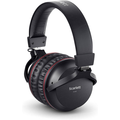 Focusrite Scarlett 2i2 Studio 4th Gen Complete Recording Package