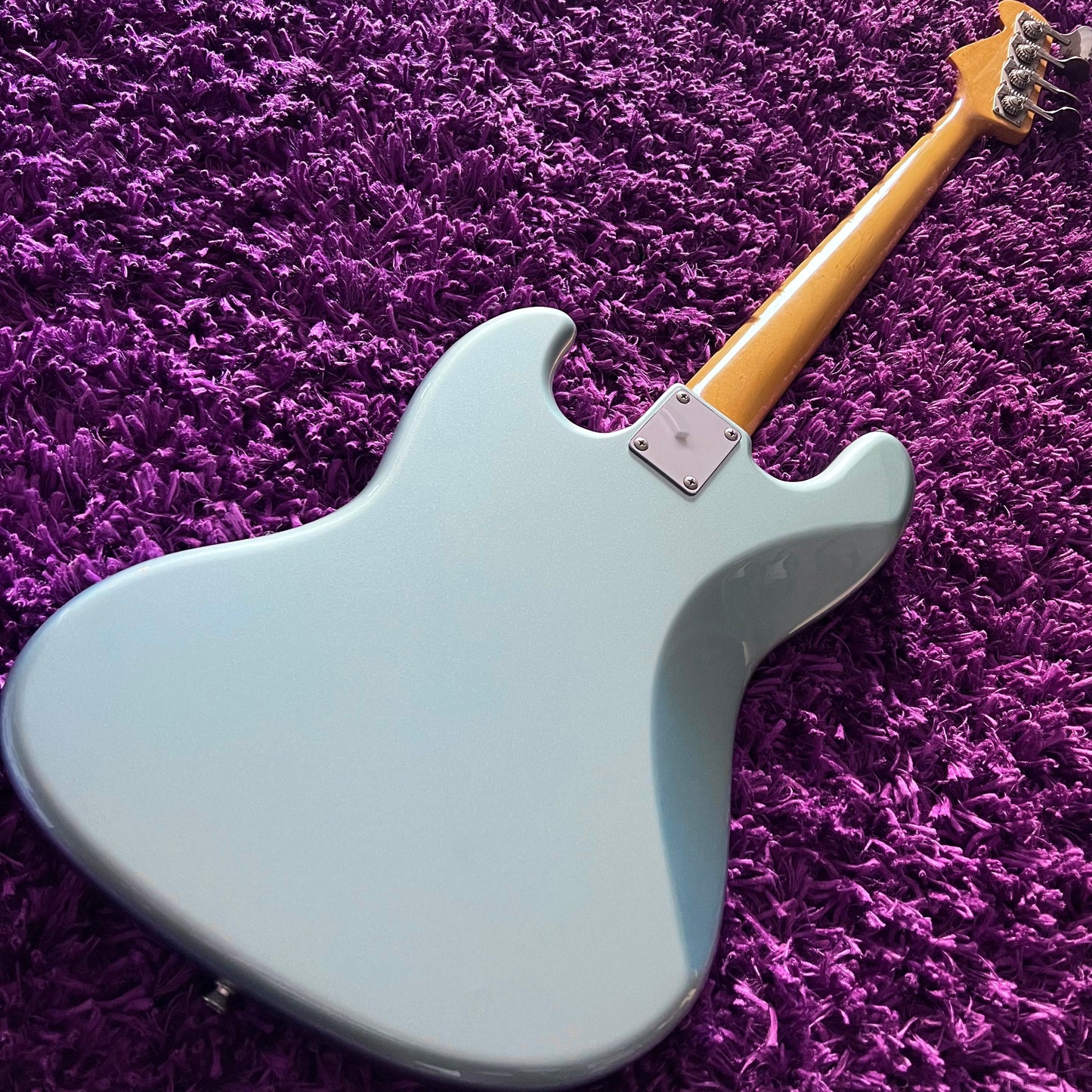 2010-2011 Fender JB-62 Jazz Bass '62 Reissue (Ice Blue Metallic) (MIJ)