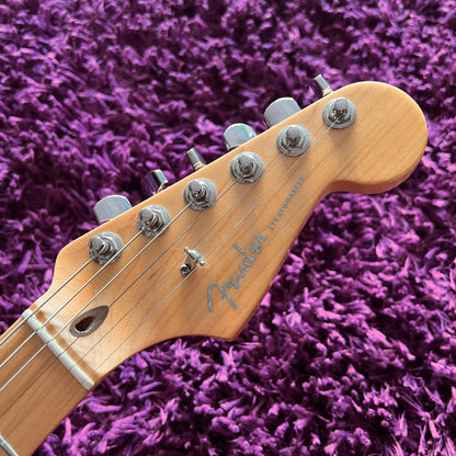 2013 Fender American Deluxe Stratocaster (Burgundy Mist Metallic, Maple Neck) (w/ OHSC)