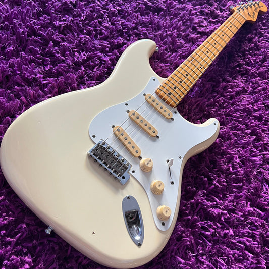 1986 Squier Stratocaster SST-30 Stratocaster Vintage White (E Serial MIJ)