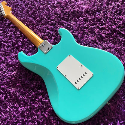 Fender American Vintage II 1957 Stratocaster Sea Foam Green Left Handed