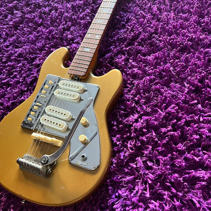 Early 1960s Guyatone LG-140T Electric Guitar (Rare Gold Nitro) (MIJ)