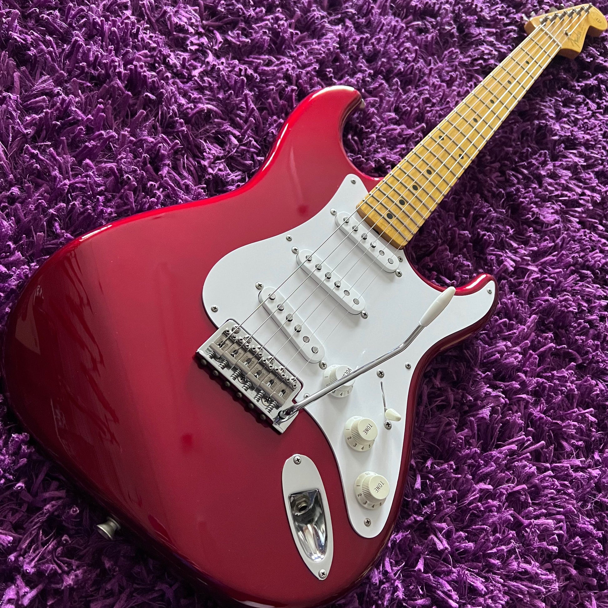 2012-13 Fender Stratocaster ST57M-US '57 Reissue Old Candy Apple Red ( –  Deep Tone Music