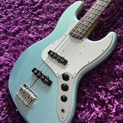 2010-2011 Fender JB-62 Jazz Bass '62 Reissue (Ice Blue Metallic) (MIJ)