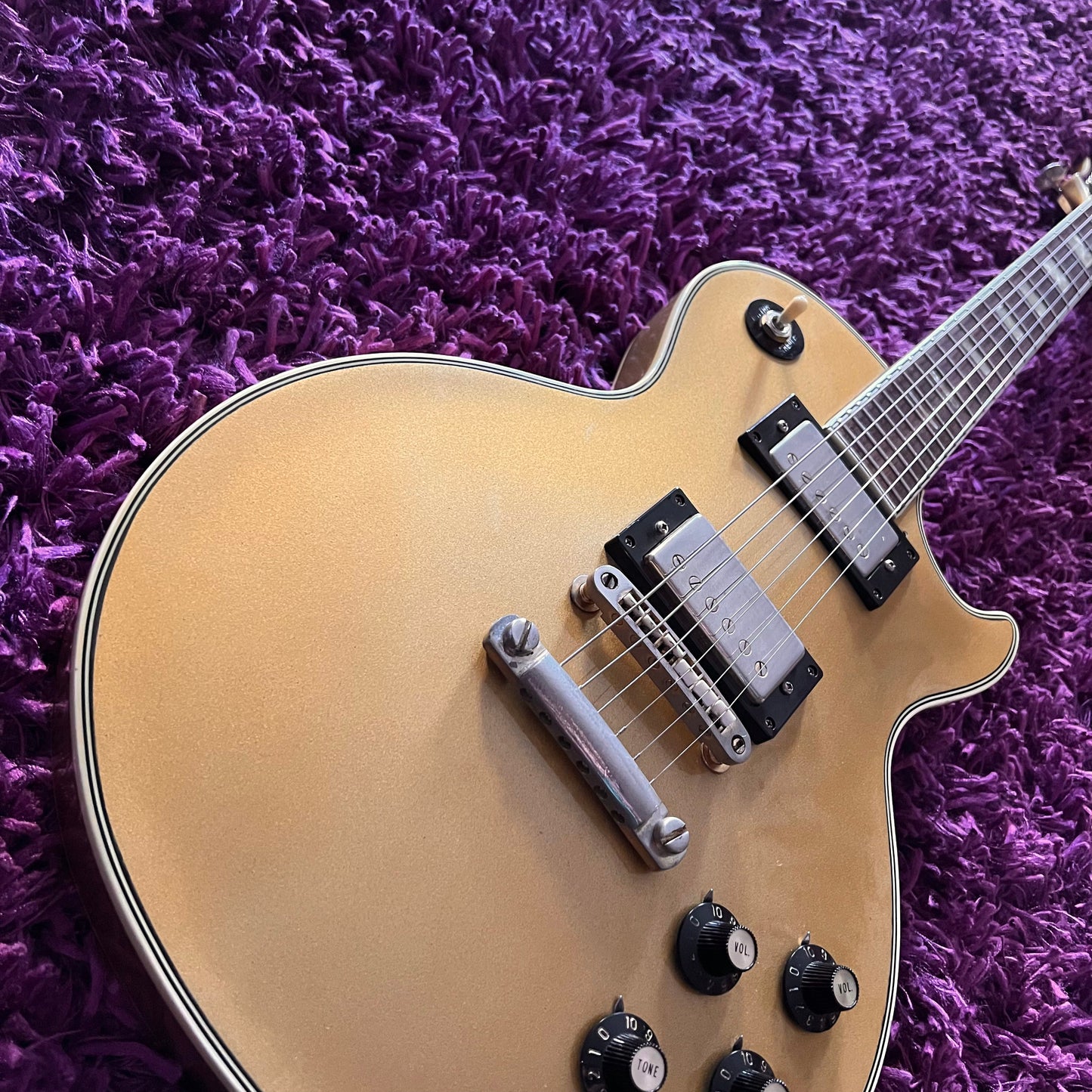 Early 1970s Ibanez 2350 Les Paul Gold Top (w/ Hiscox Hard Case)
