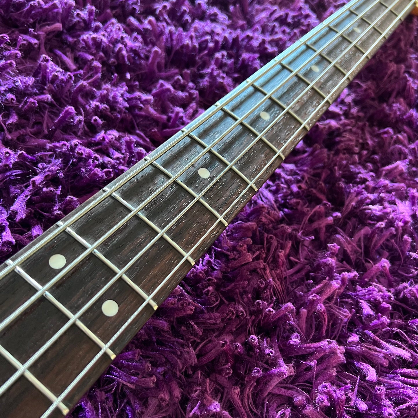 2004-05 Fender Precision Bass PB-62 '62 Reissue Vintage White