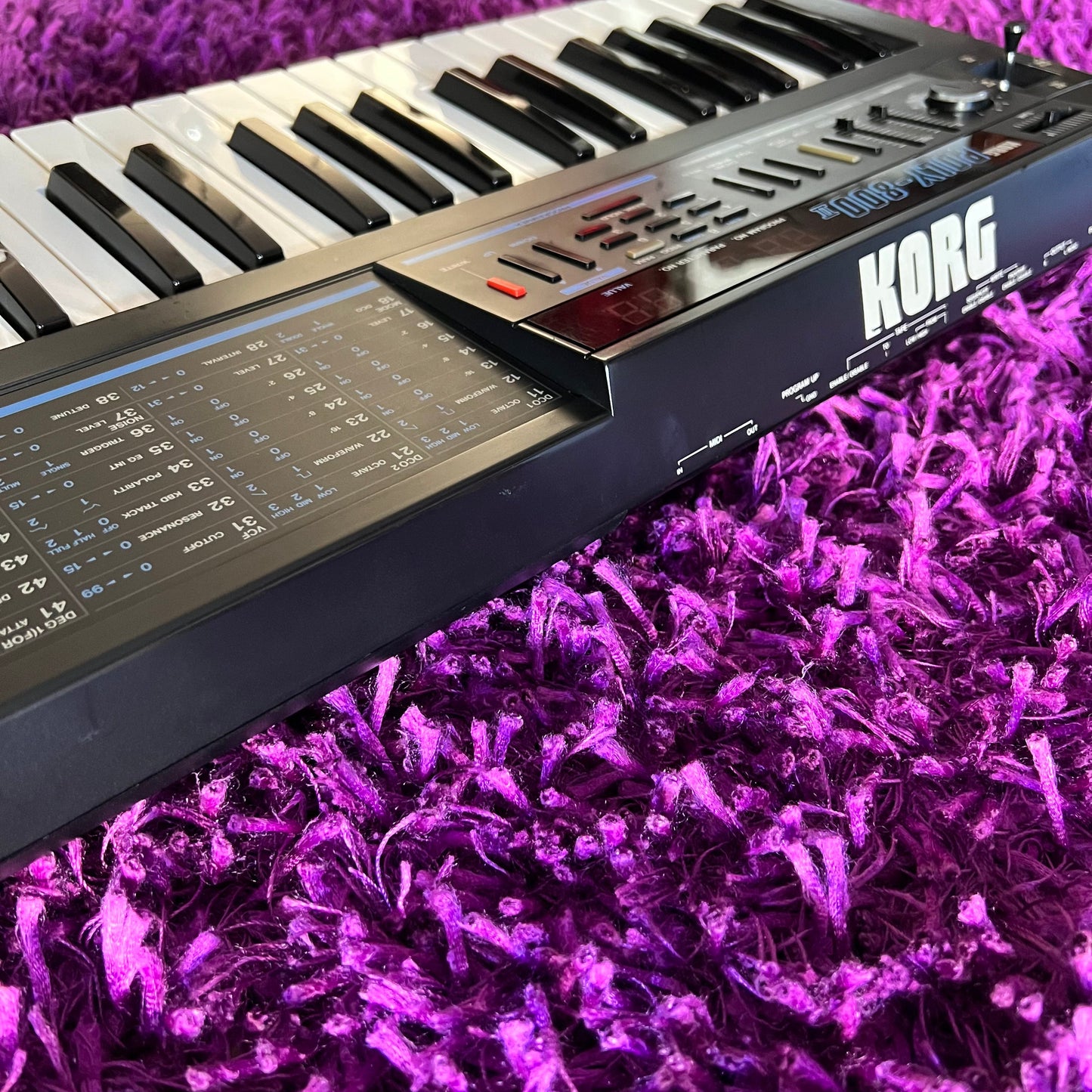 Korg Poly-800 II 80s Vintage Digital Analogue Polyphonic Synthesiser & Sequencer