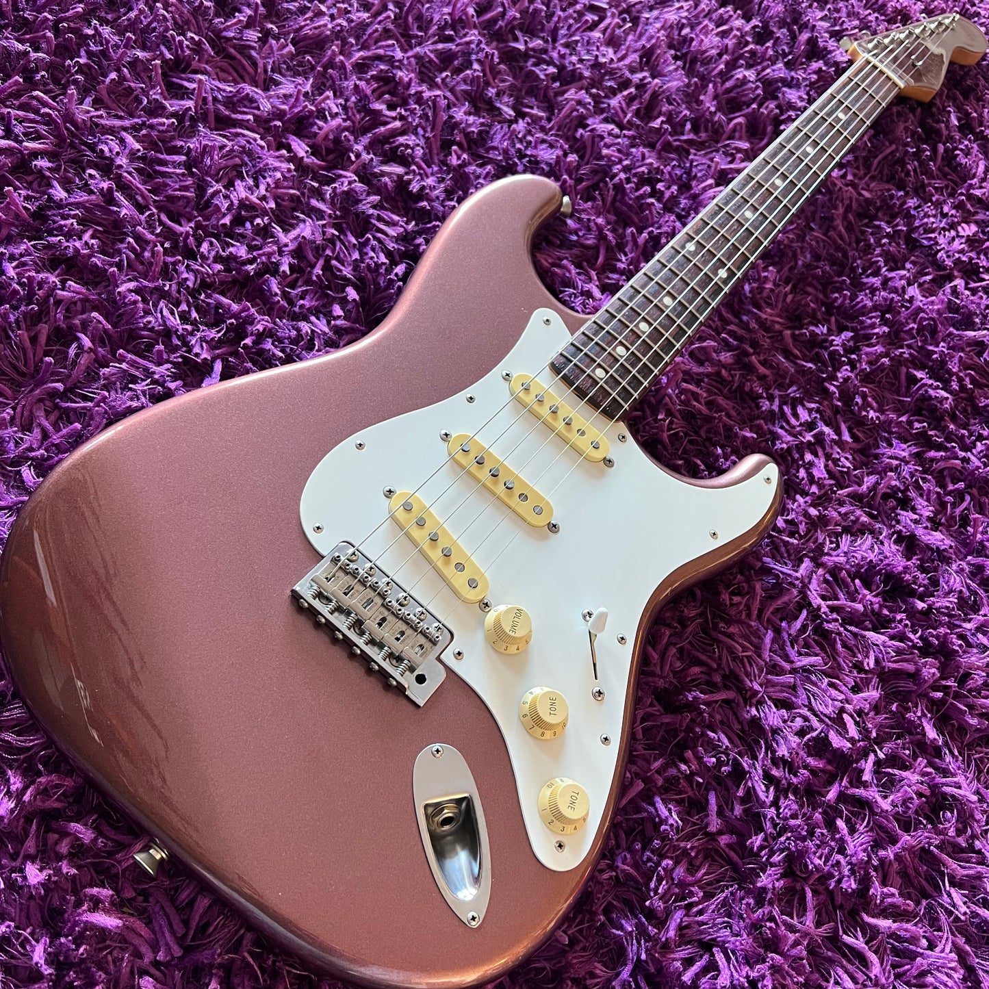 Fender Made in Japan FSR Collection Hybrid II Stratocaster