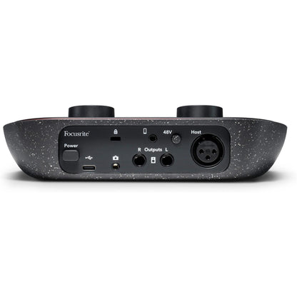 Focusrite Vocaster One Podcast Interface