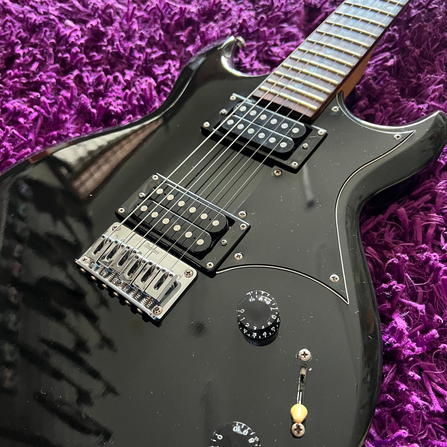 2000s Ibanez GIO Series Double Cut Electric Guitar HH