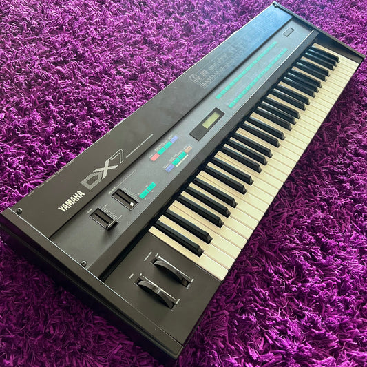 Yamaha DX7 Keyboard Synthesizer (Made in Japan)