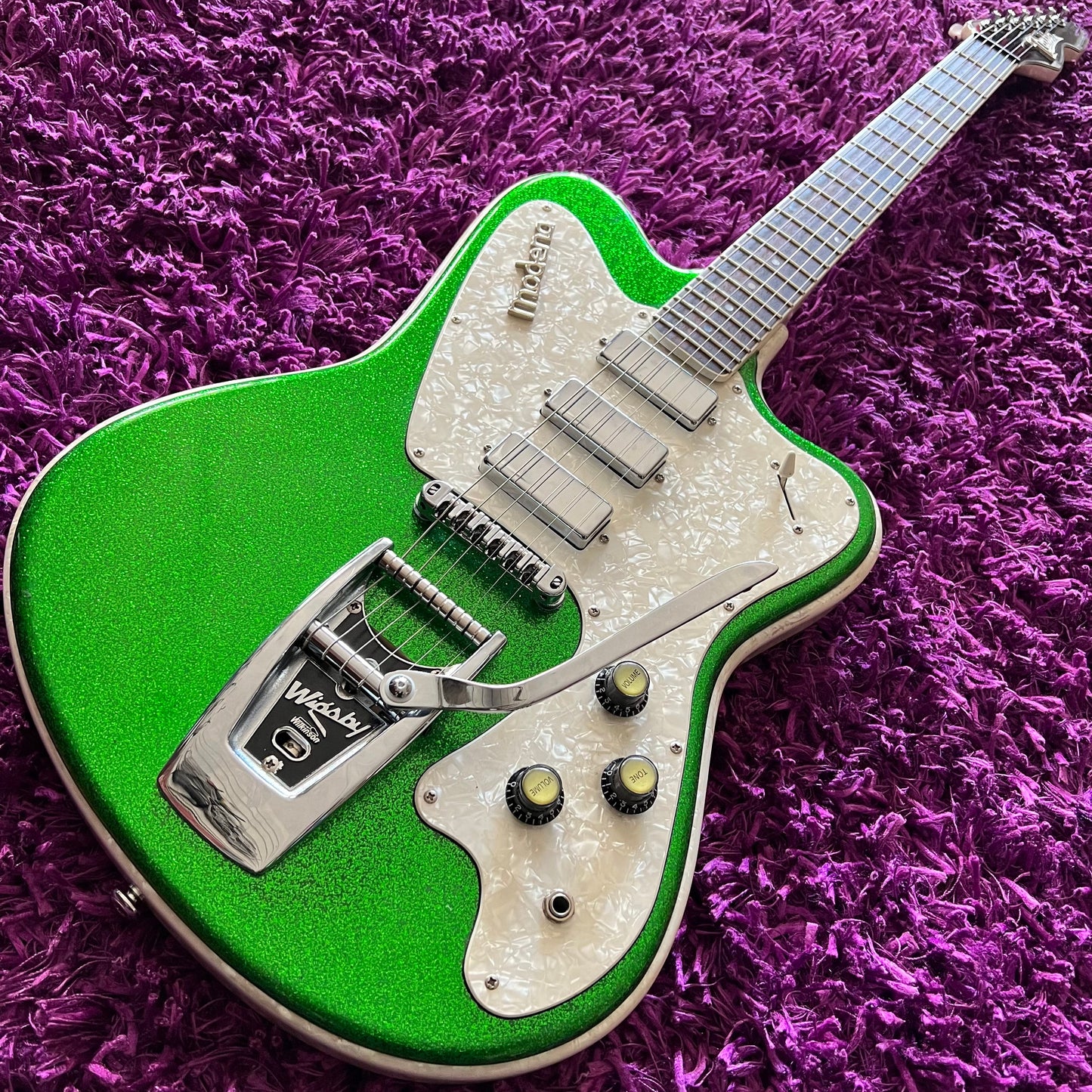 Italia Modena Classic Green Sparkle