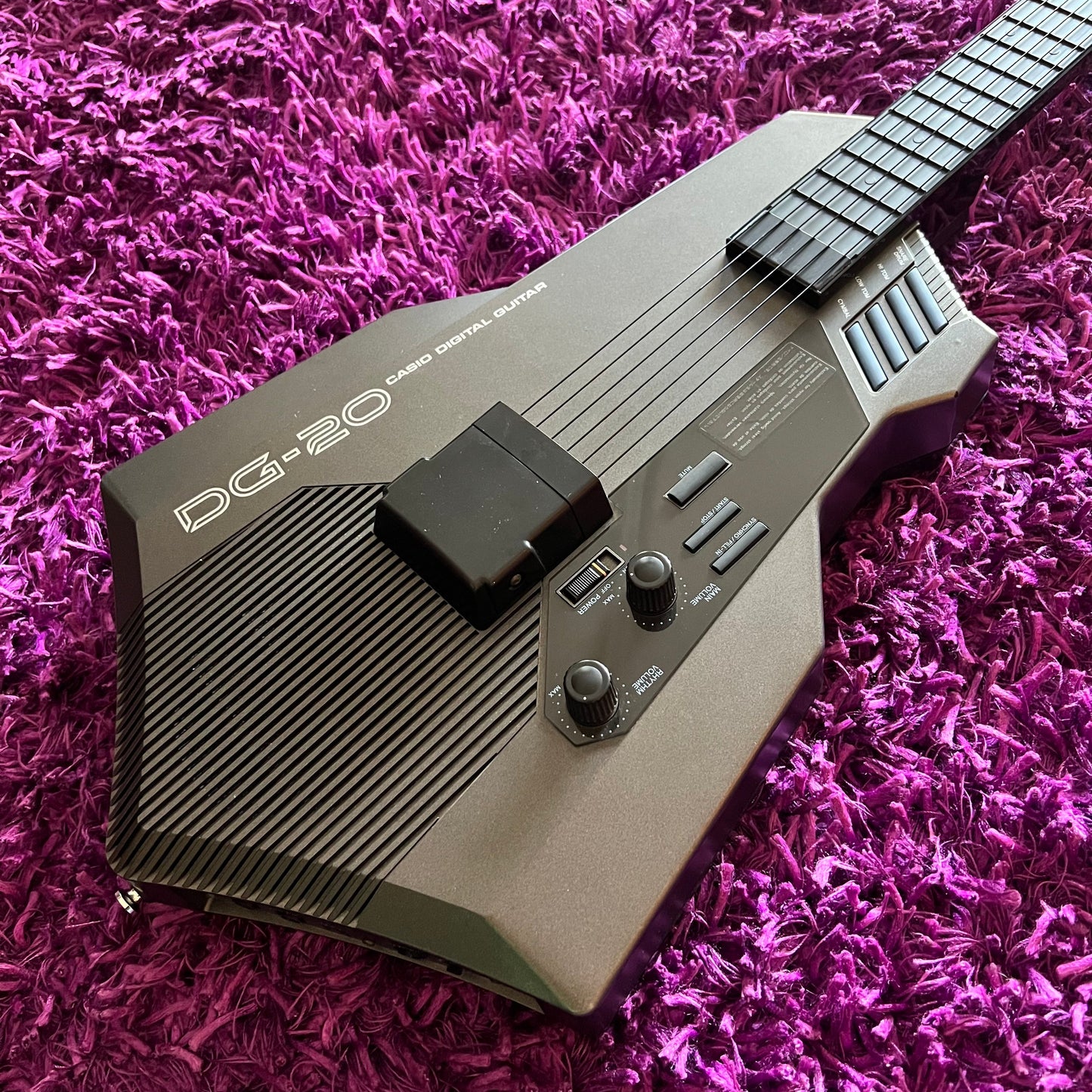 Casio DG-20 Digital Synthesizer Guitar 1980s