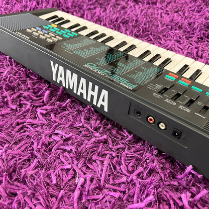 Yamaha PSS-270 PortaSound 80s FM Synthesizer Keyboard