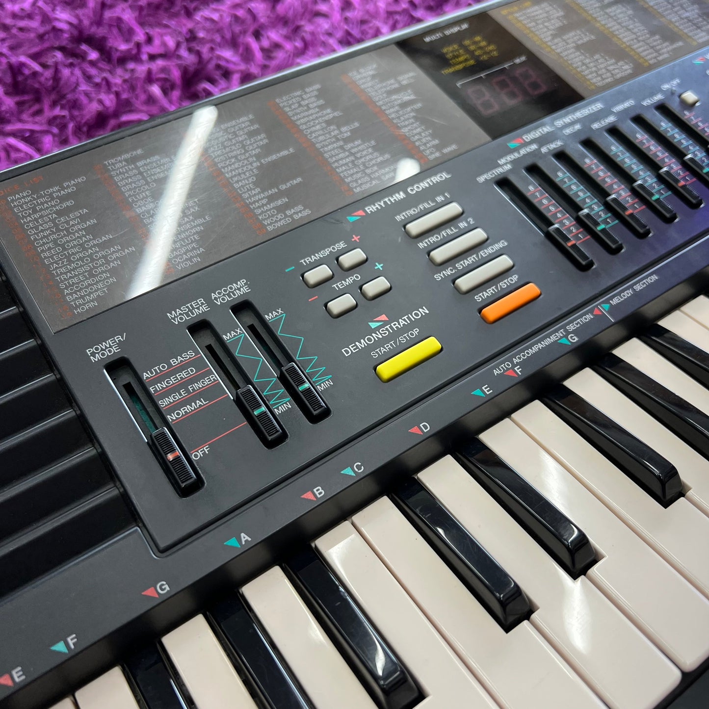 Yamaha PSS-390 PortaSound 80s FM Synthesizer Workstation