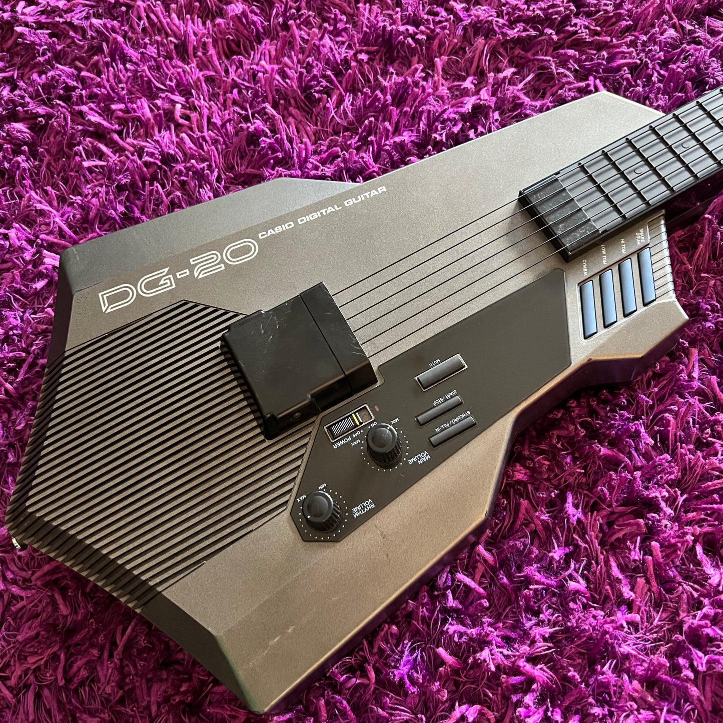 Casio DG-20 Digital Synthesizer Guitar 1980s