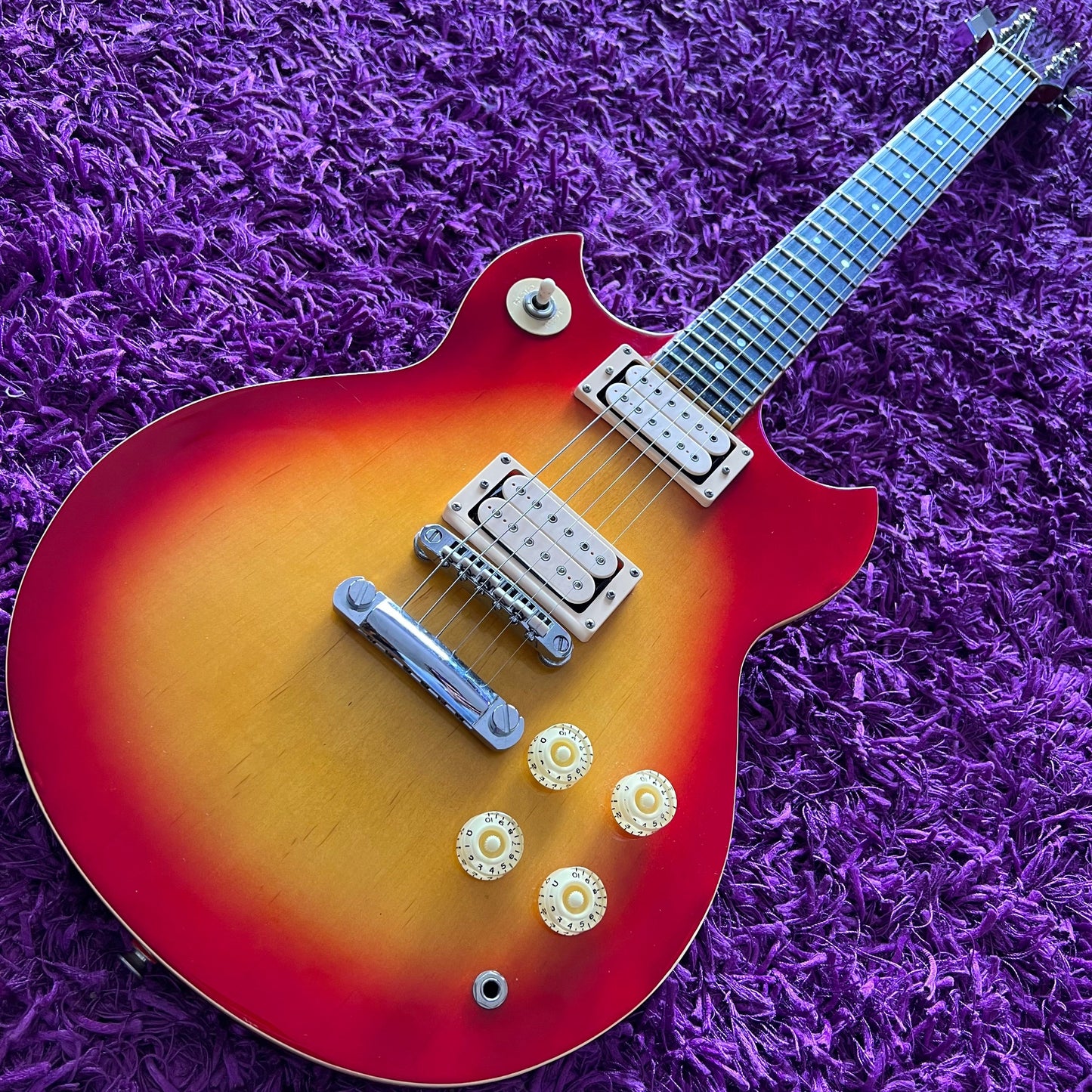 1980s Yamaha SG-2000 Lawsuit Copy Sunburst (MIJ)