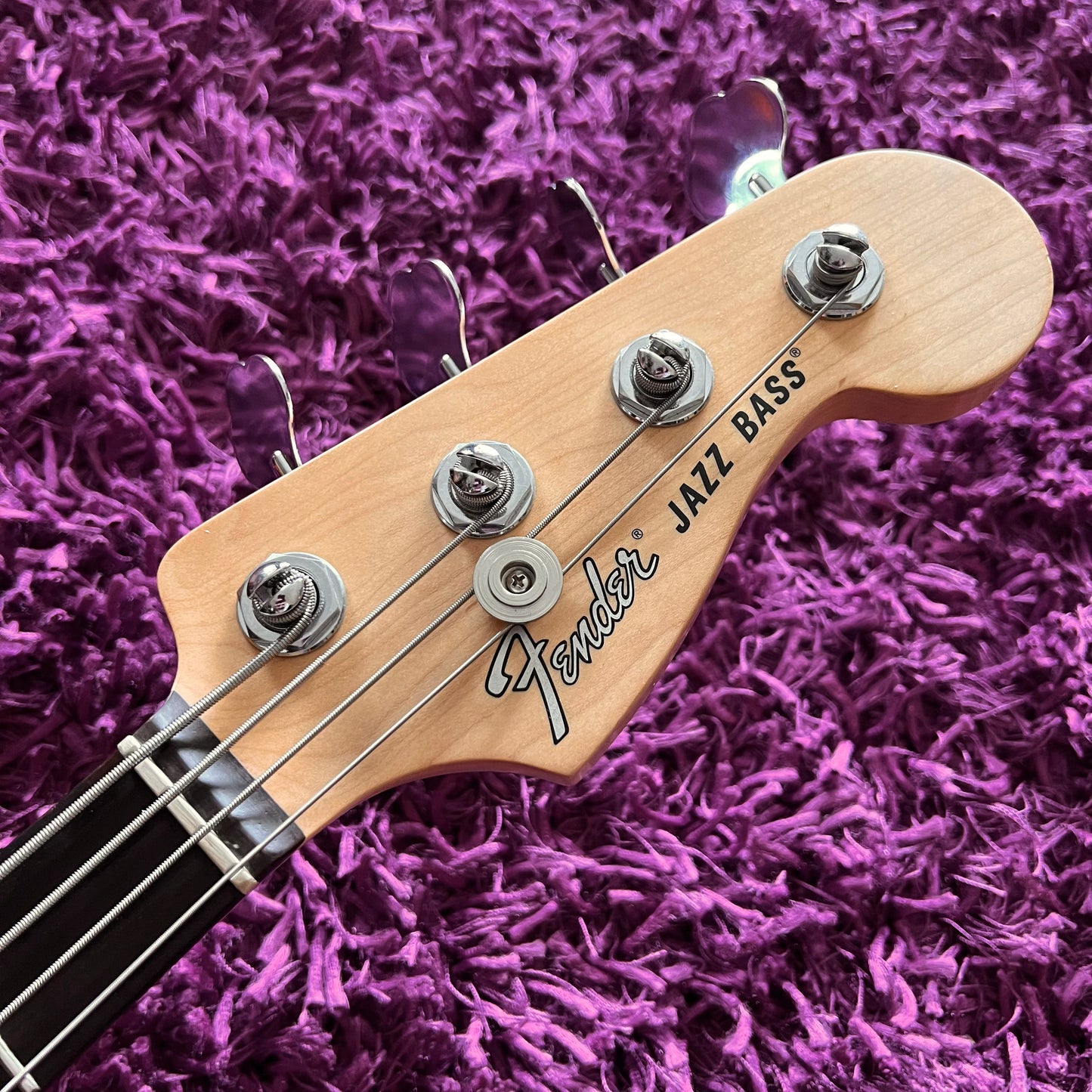 2019 Fender American Performer Jazz Bass Arctic White
