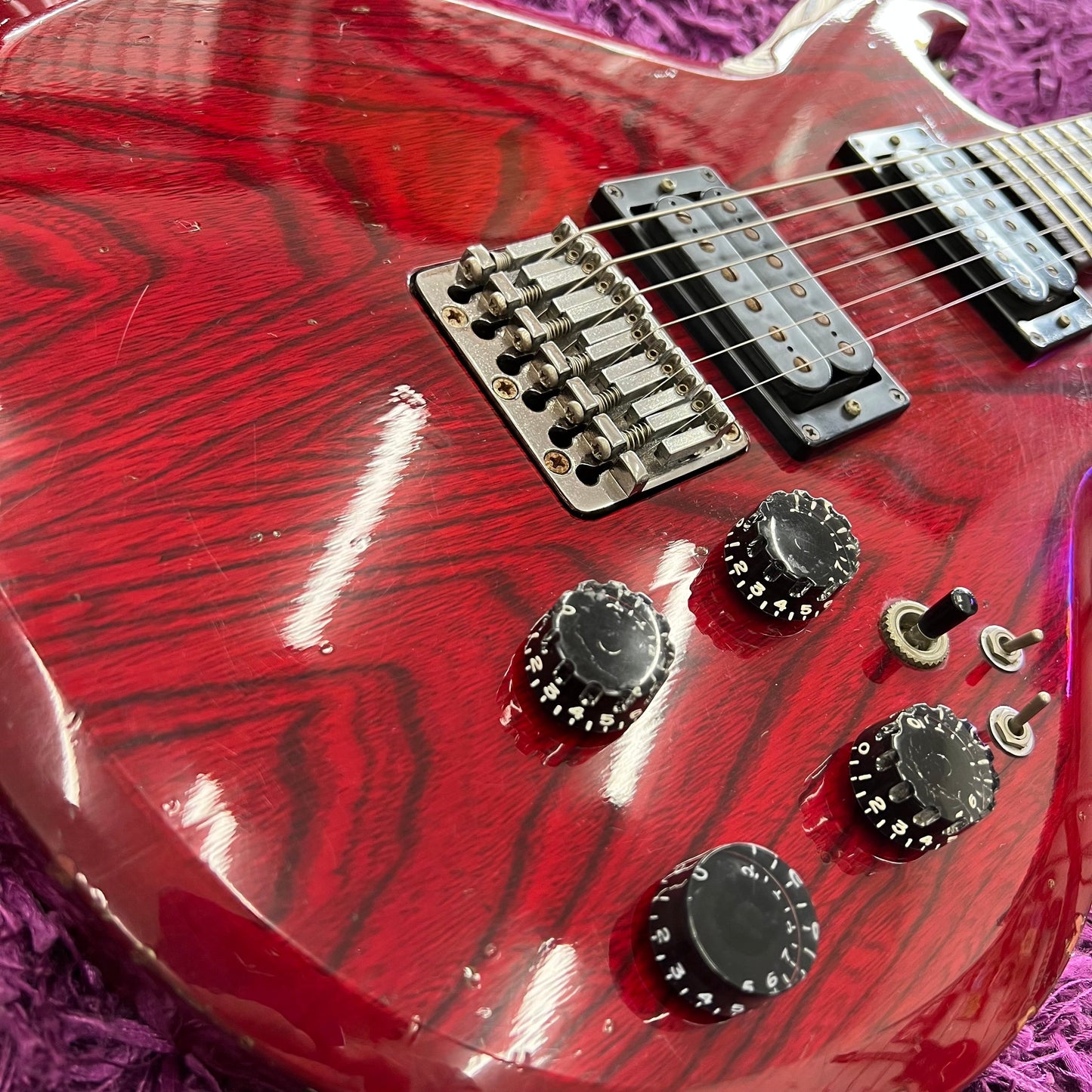 Aria Pro II CS-350 Cardinal Series Transparent Red (Kurt Cobain)