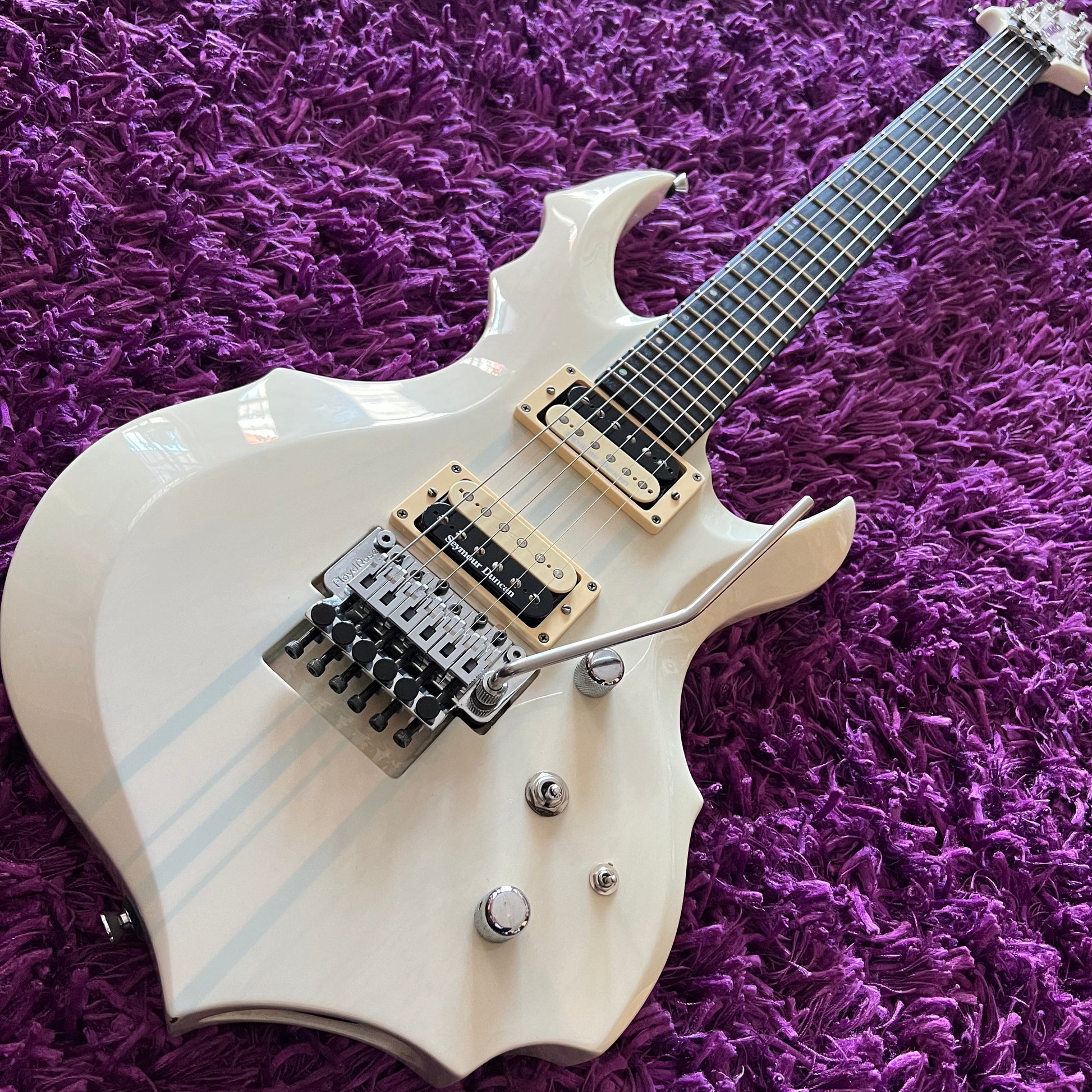 2009 Edwards E-FR-130GT Forest See Through Blonde (Neck Through 2009 Edwards E-FR-130GT Forest See Through Blonde (Neck Through