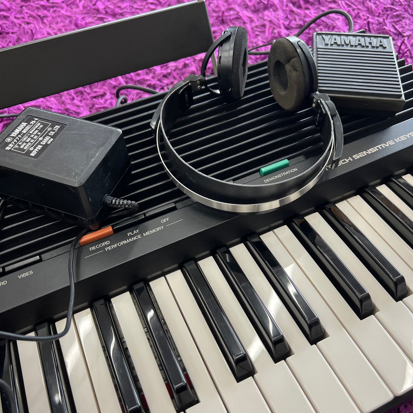 Yamaha YPR-9 Portable FM Piano