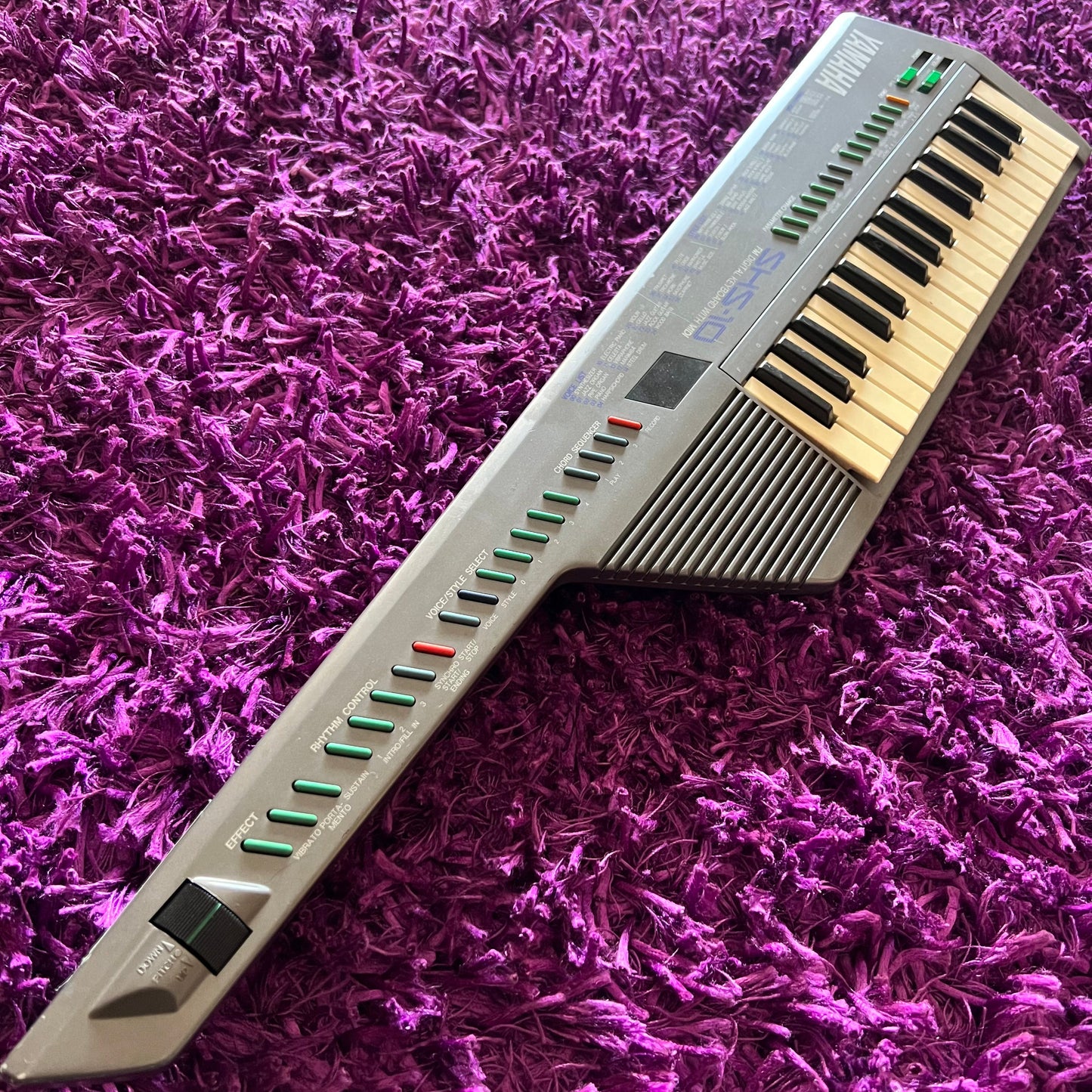 Yamaha SHS-10 Keytar Grey (Made in Japan) โ Deep Tone Music