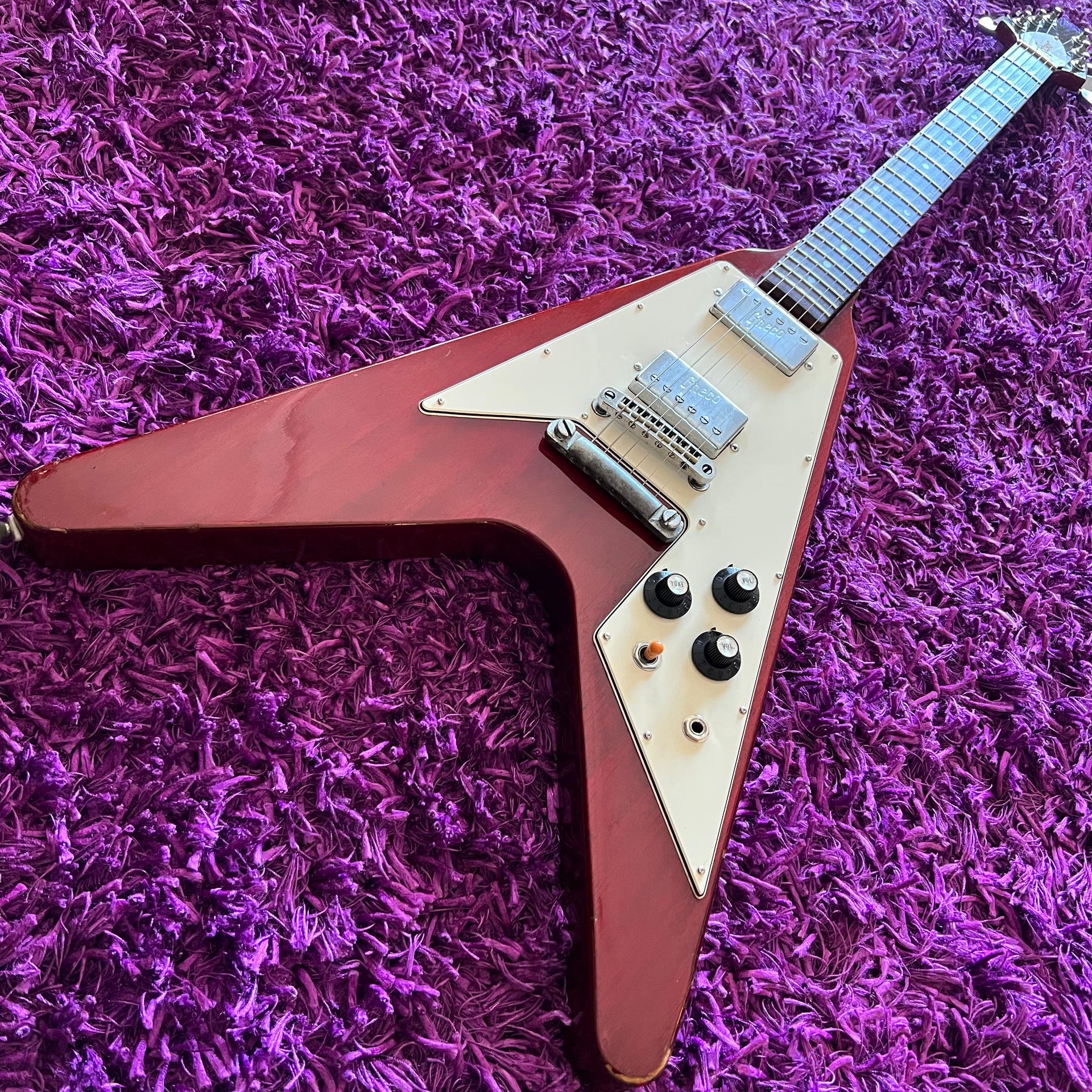 Greco FV-600 1978年製　Flying V custom Early 1970s Greco FV-500 Flying V Cherry Red (Matsumoku Pre-Serial