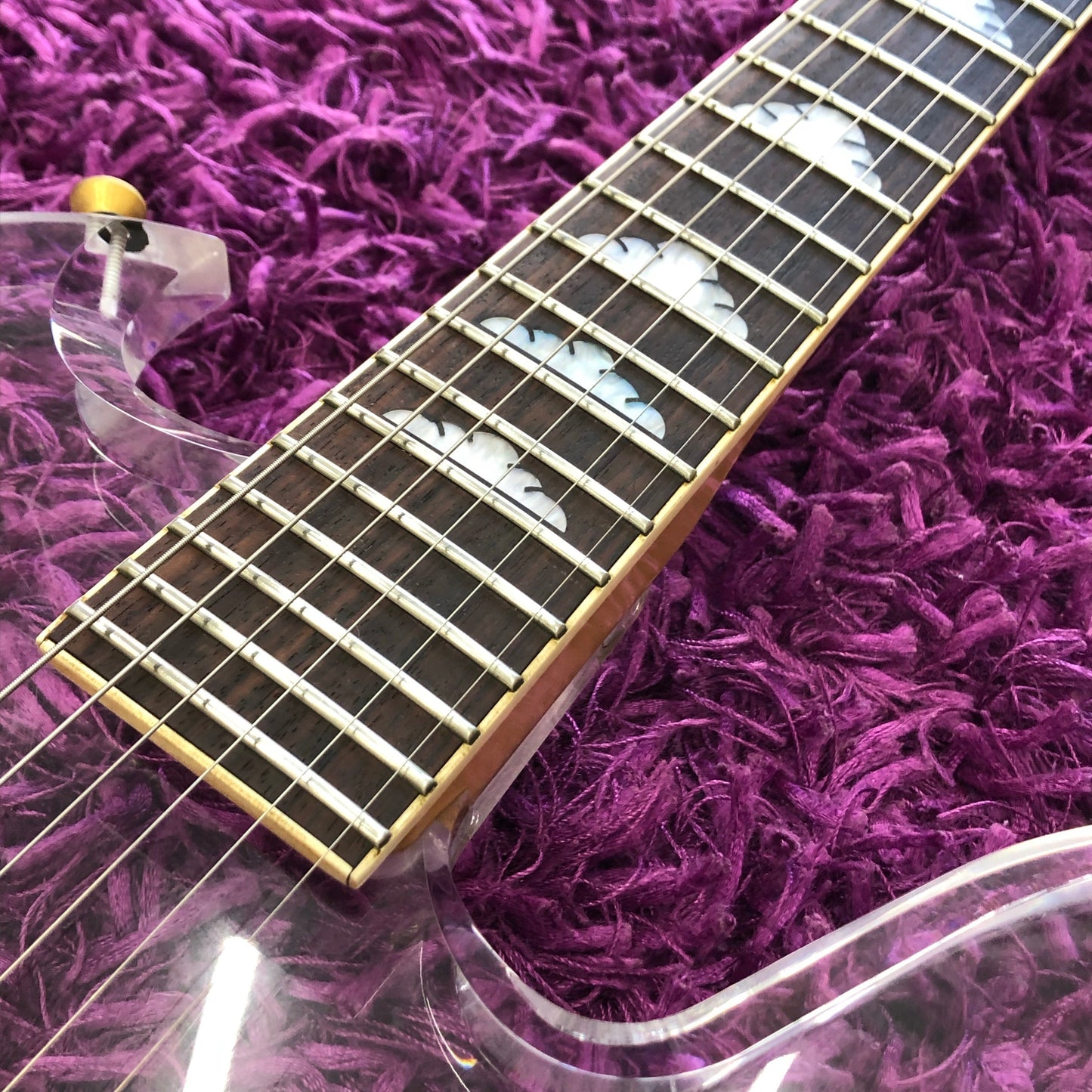 Fernandes MG-85C Acrylic Mockingbird (Hide Signature)