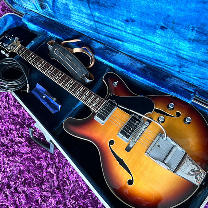 1967 Yamaha SA-50 Hollow Body 3 Tone Sunburst (w/ OHSC + Candy)