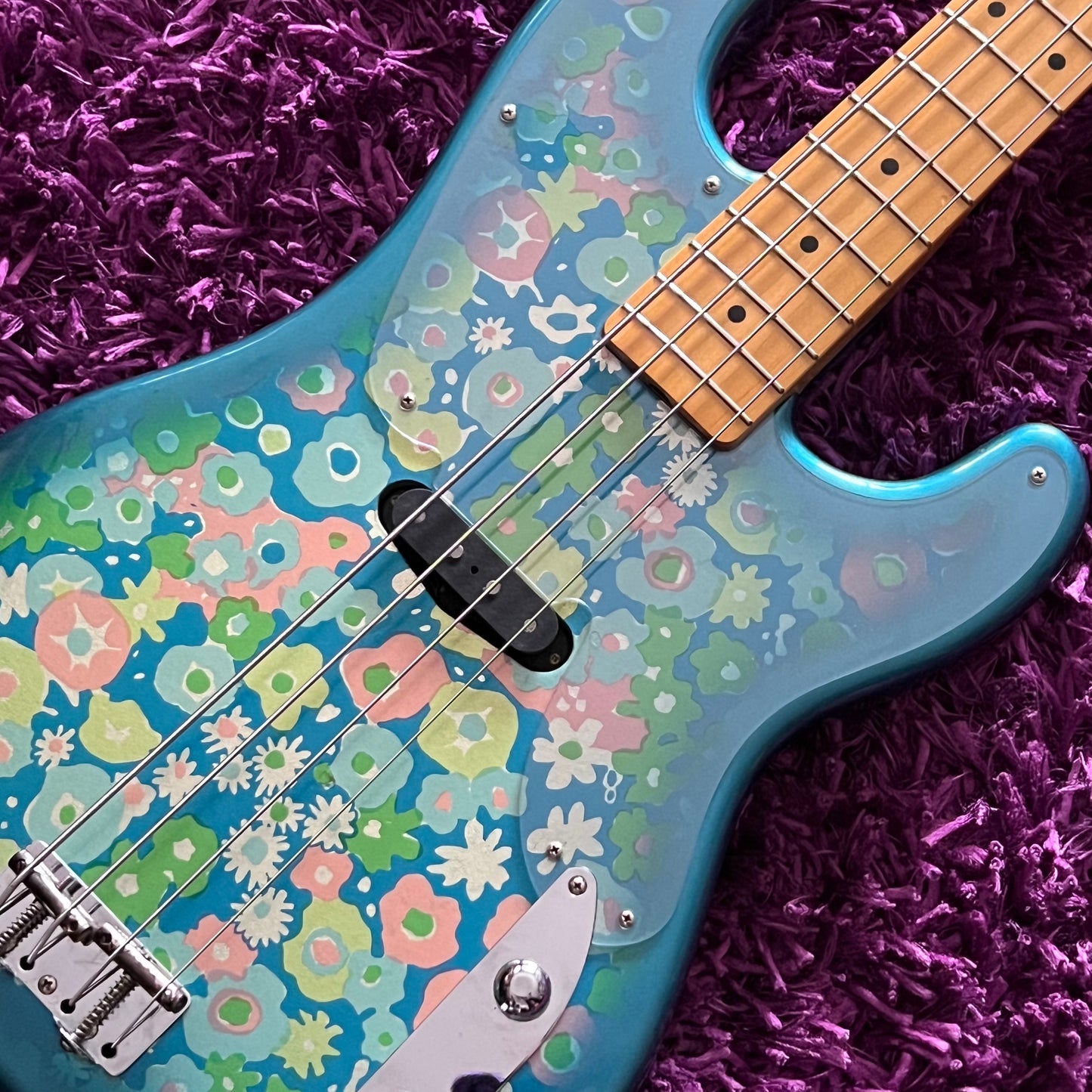 2002-2004 Fender '54 Reissue Precision Bass Blue Flower (CIJ)